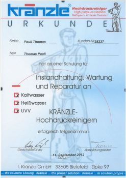 Pauli-Thomas-Kränzel-Hochdruckreiniger (2).jpg